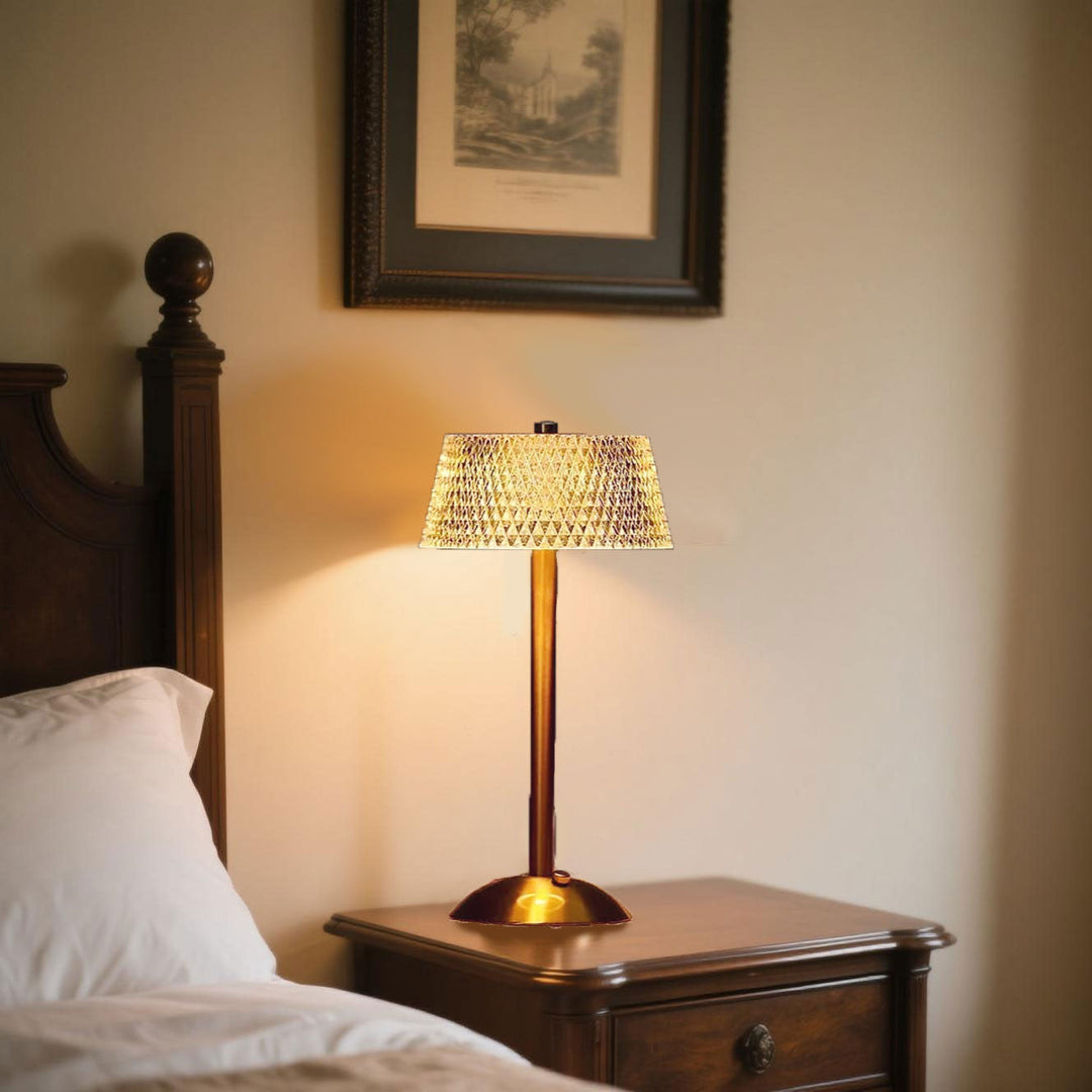 CristalLux™ – Lampe Métal Design Épuré