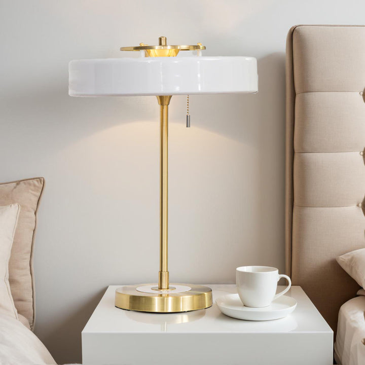 NordiqueÉpoque™ – Lampe de Table Élégante et Intemporelle