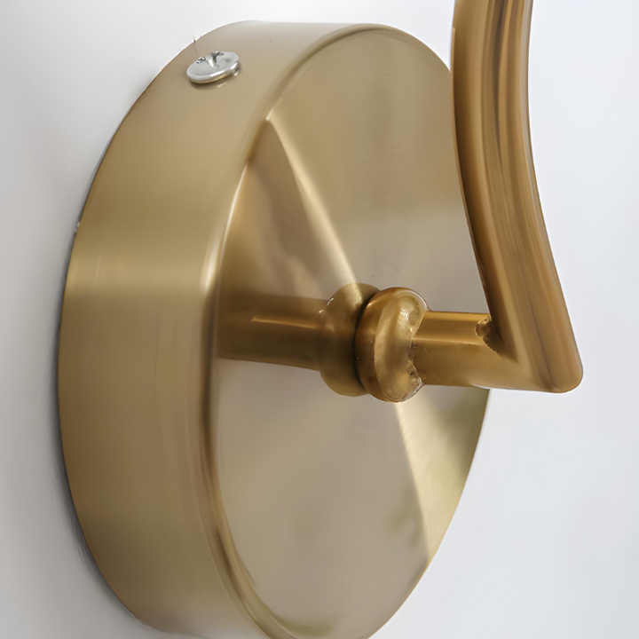 NordiVerre™ – Applique Murale Élégante à Effet Vitrail