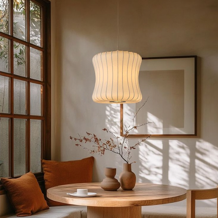 Élanterne™ – Lustre Chic Inspiré de la Lanterne Classique
