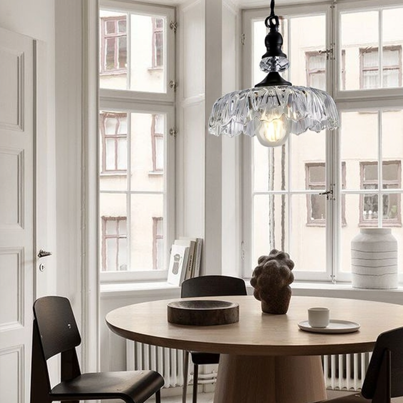ÉclatFleur™ – Lampe Suspendue Florale et Raffinée