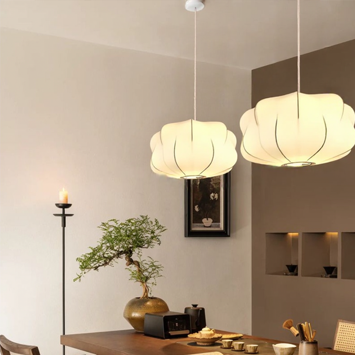 Élanterne™ – Lustre Chic Inspiré de la Lanterne Classique