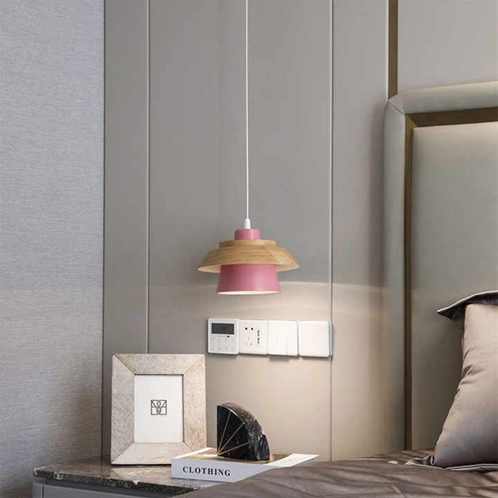 BoisChic™ – Suspension Élégante en Bois Naturel