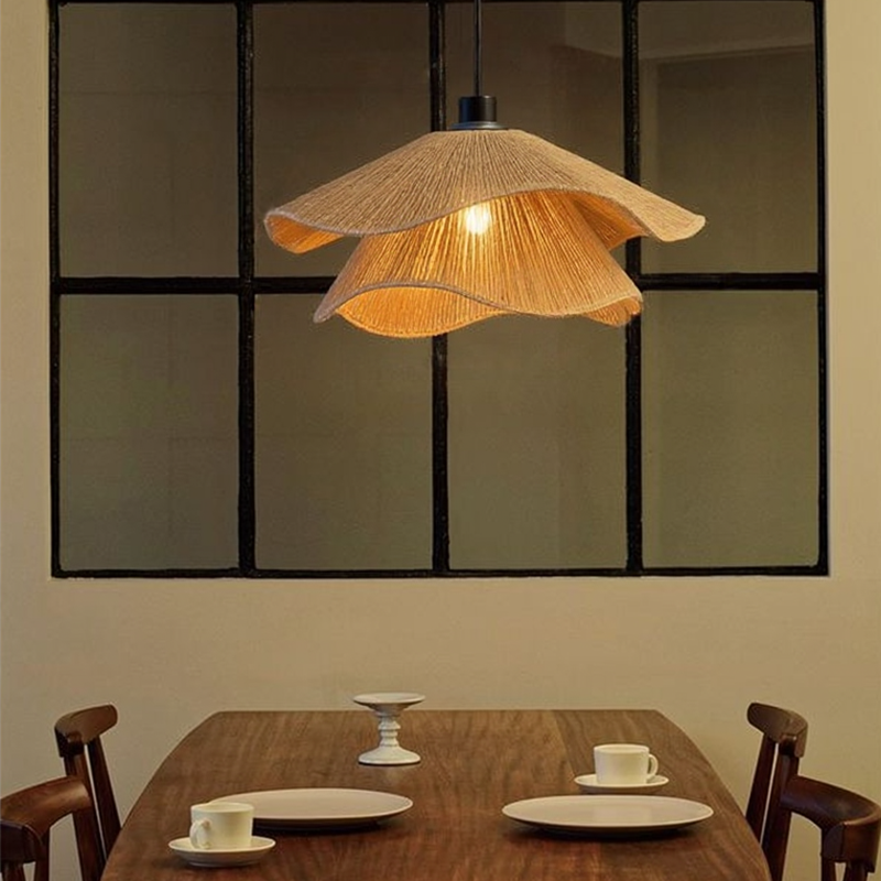 PailleLustre™ – Suspension Rétro au Tressage Naturel