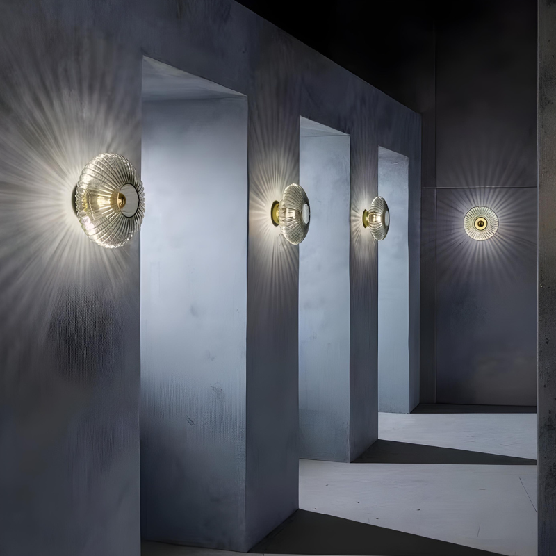 OrbeLumière™ – Applique Murale en Verre Circulaire