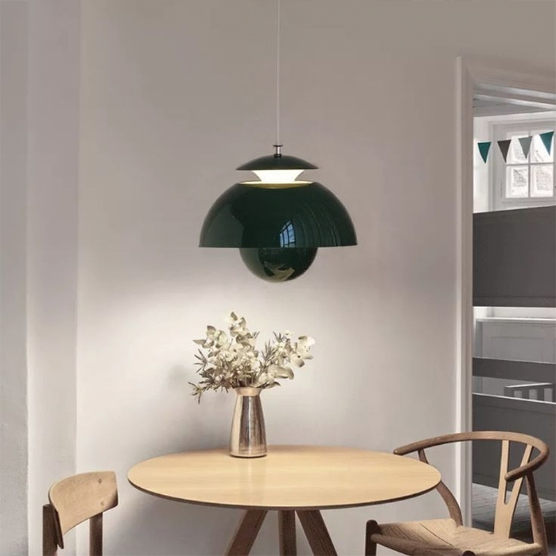 LumiBourgeon™ – Lustre Créatif au Design Floral Rétro