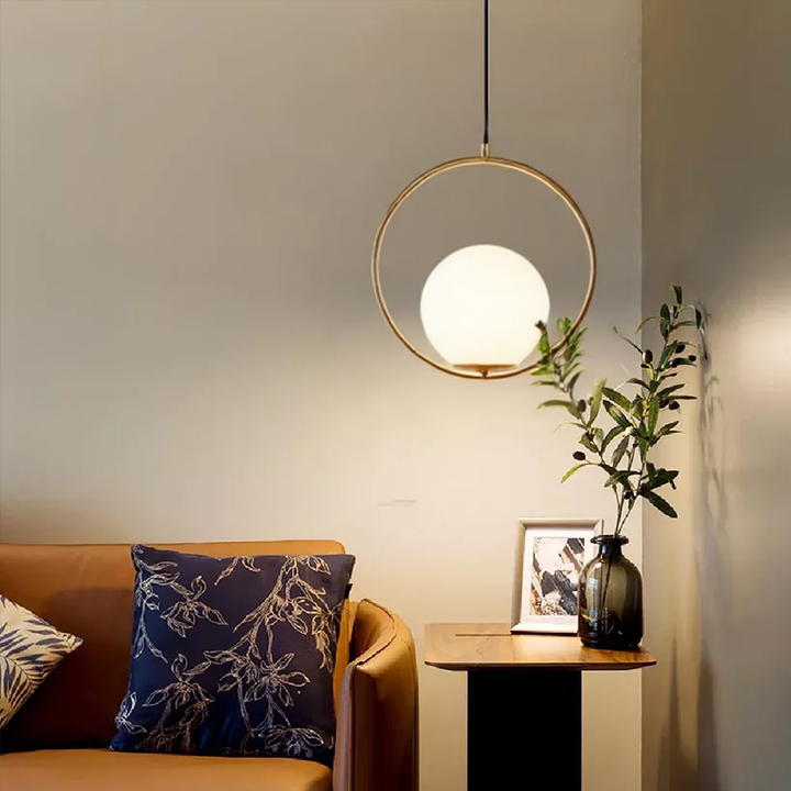 BrumeLumi™ – Lustre Élégant en Verre Satiné