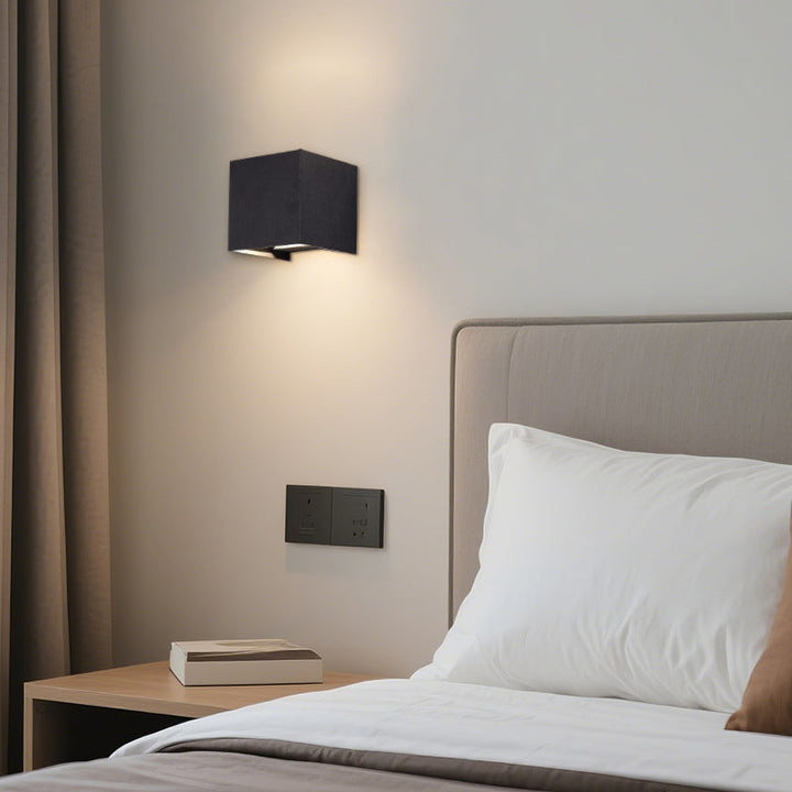 ÉclatModul™ – Lampe Murale Cubique à LED Ajustable