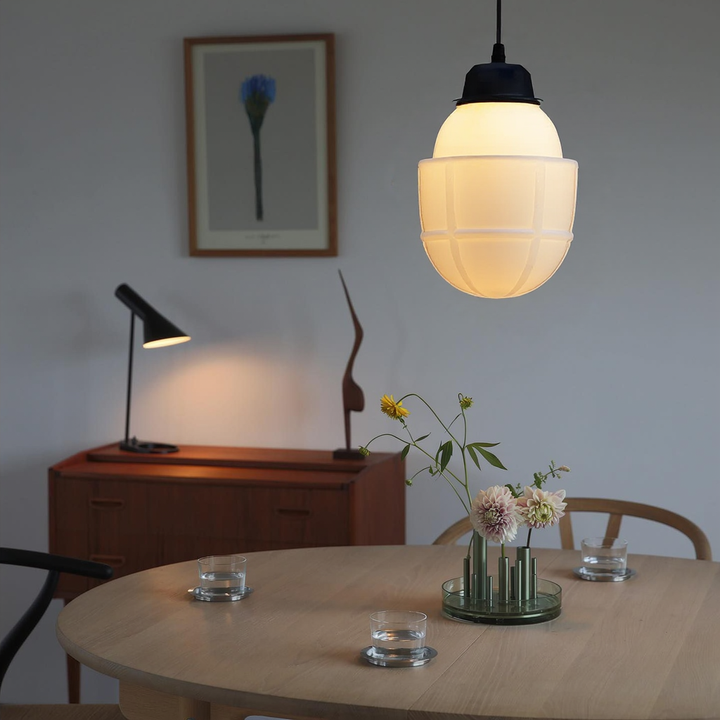 BrumeLumi™ – Suspension Élégante au Charme Rétro