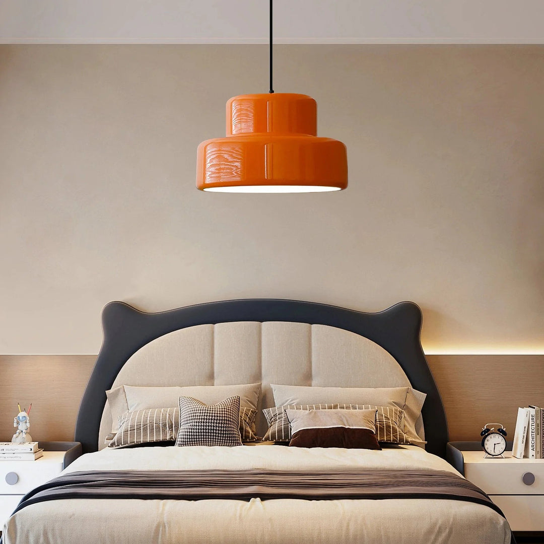 VintéaForm™ – Suspension Design Orange au Look Bauhaus Revisité