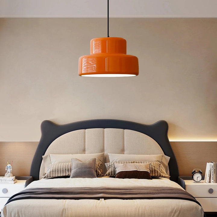 VintéaForm™ – Suspension Design Orange au Look Bauhaus Revisité
