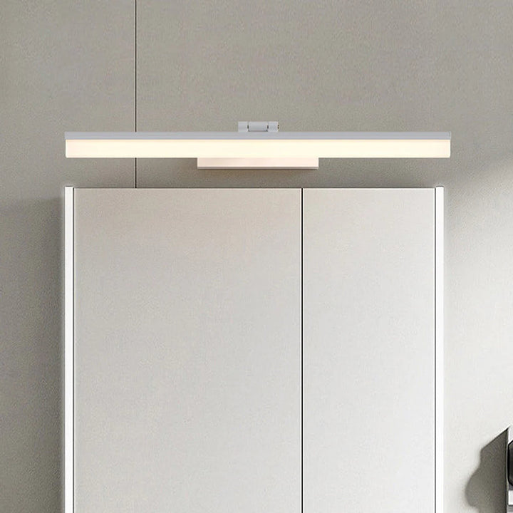 ÉbèneLux™ – Applique Murale Noire au Style Épuré