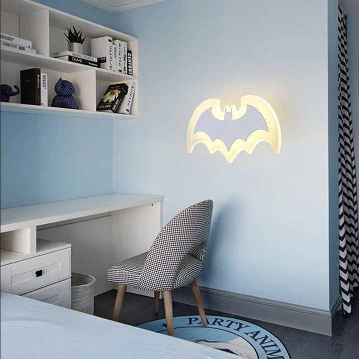 LumiBat™ – Applique Chambre Enfant au Style Super-Héros