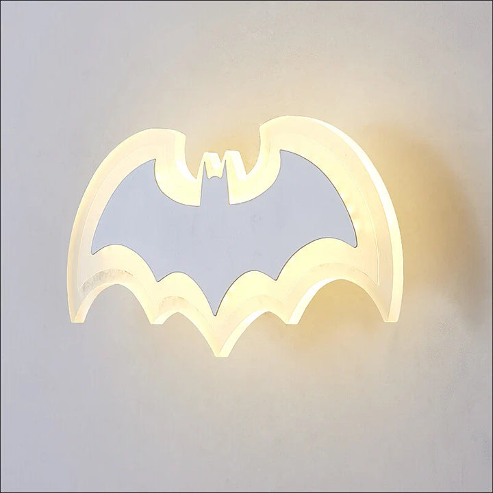LumiBat™ – Applique Chambre Enfant au Style Super-Héros