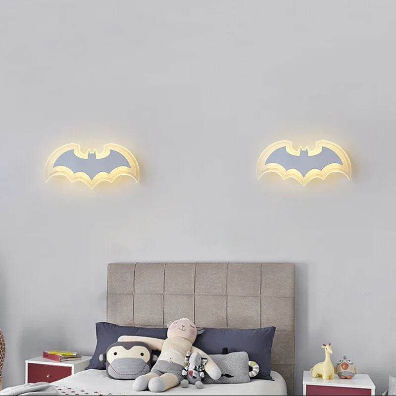 LumiBat™ – Applique Chambre Enfant au Style Super-Héros