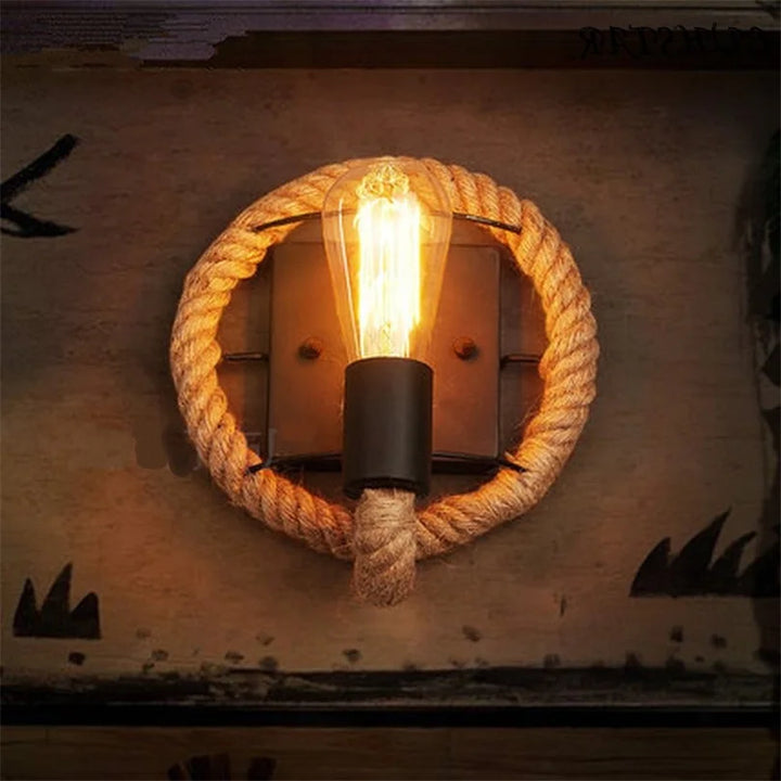 IndusCord™ – Luminaire Mural Industriel en Corde Rustique
