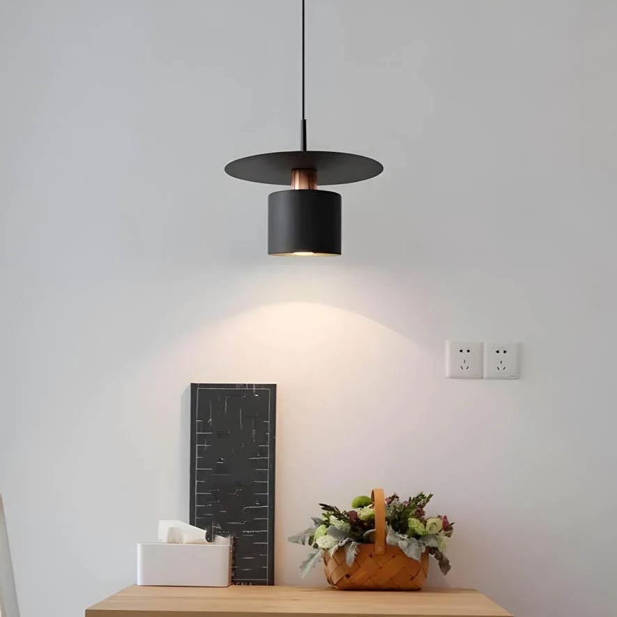 ÉclatMod™ – Suspension Stylée à l’Allure Moderne