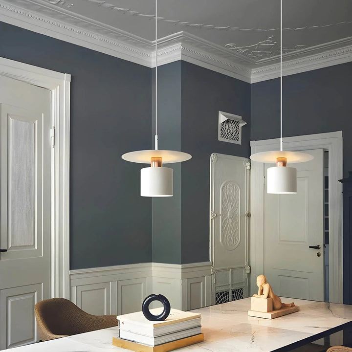 ÉclatMod™ – Suspension Stylée à l’Allure Moderne