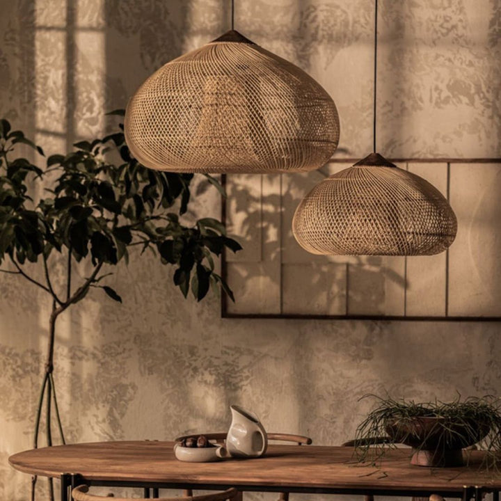 RattaLuxe™ – Lustre Vintage en Rotin Tressé