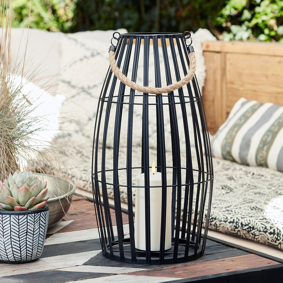Lumière Canberra™ – Grande Lanterne Élégante pour Jardin & Terrasse