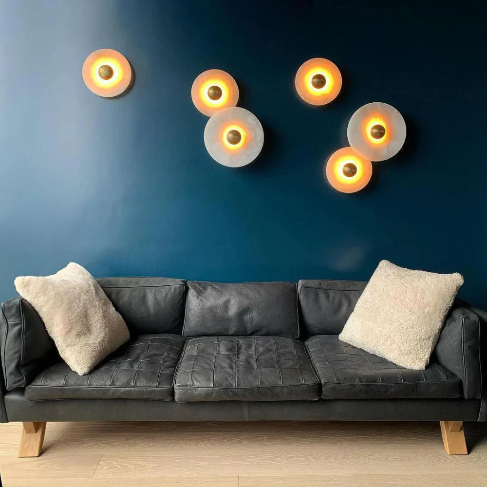ÉpureBlanche™ – Applique Albâtre au Design Circulaire