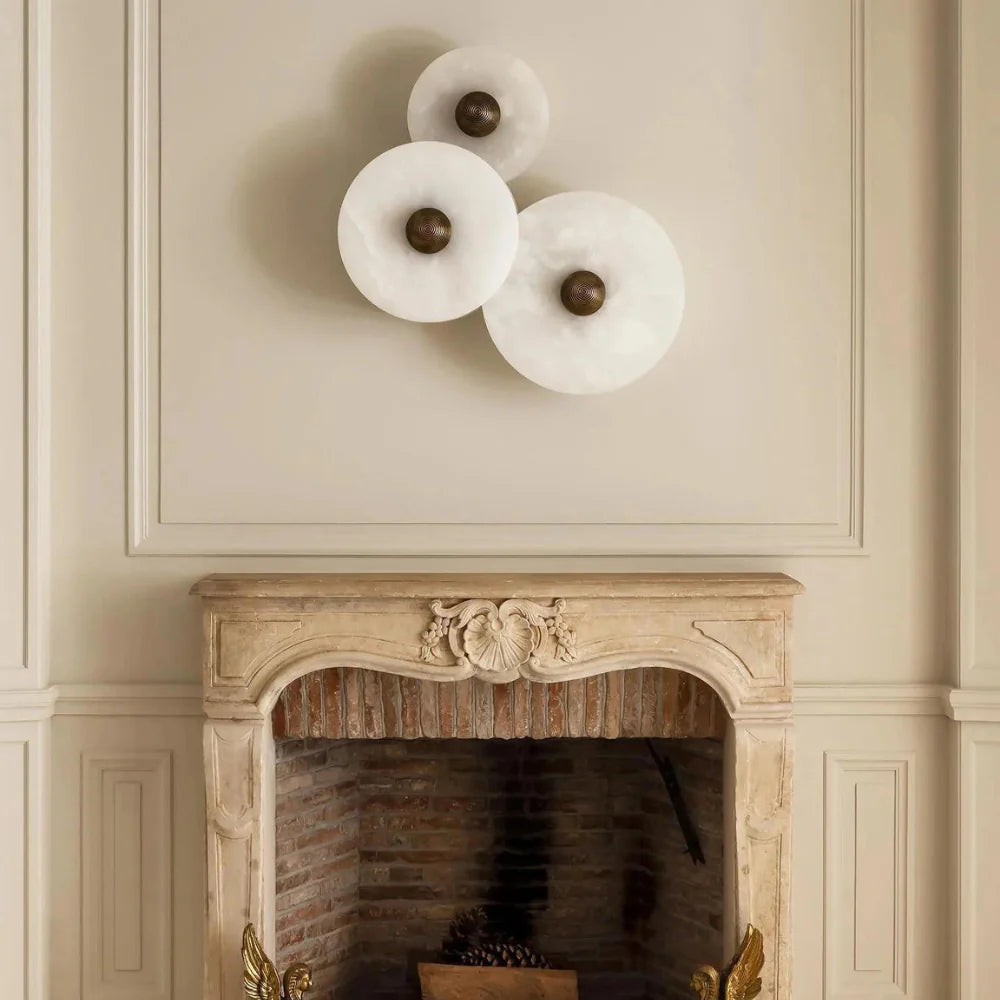 ÉpureBlanche™ – Applique Albâtre au Design Circulaire