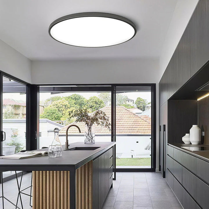 LumiZen™ – Éclairage de Plafond Rond et Épuré