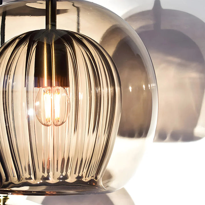 Sphéria™ – Suspension en Verre Soufflé Chic et Moderne
