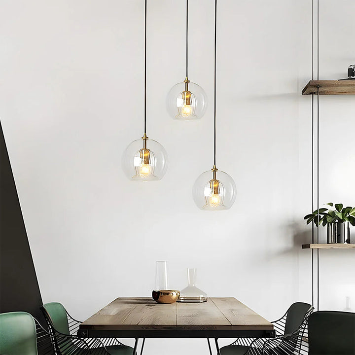 Sphéria™ – Suspension en Verre Soufflé Chic et Moderne