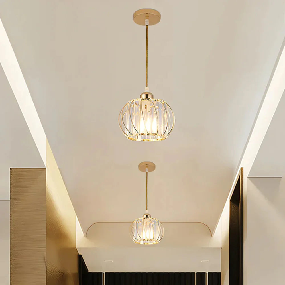 VerraNord™ – Suspension Nordique en Verre Globe Élégant