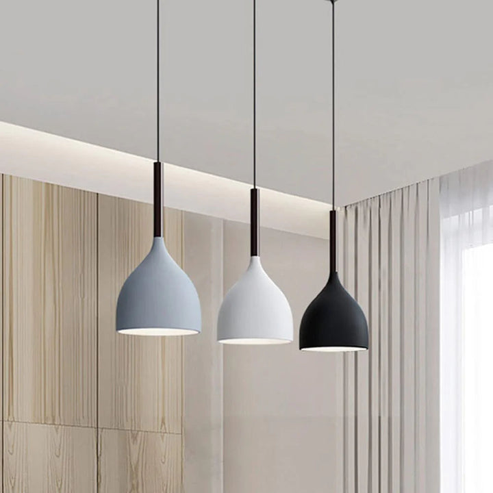IronBake™ – Lampe Suspendue en Fer Peint et Cuit