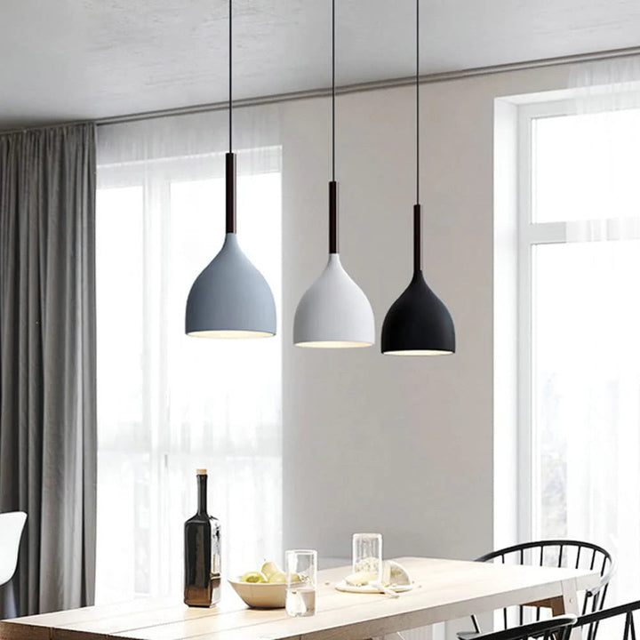 IronBake™ – Lampe Suspendue en Fer Peint et Cuit