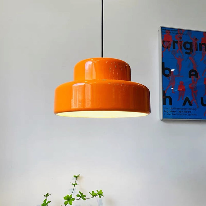 VintéaForm™ – Suspension Design Orange au Look Bauhaus Revisité