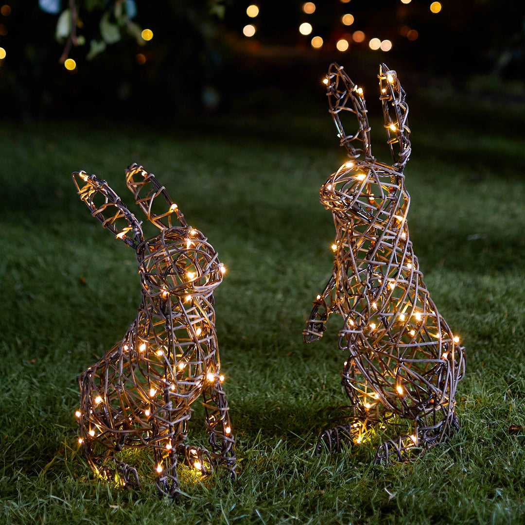 BunnyGlow™ – Duo de Lapins Lumineux en Rotin Naturel