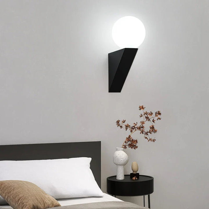 LumiOr™ – Applique Murale LED en Verre au Design Élégant