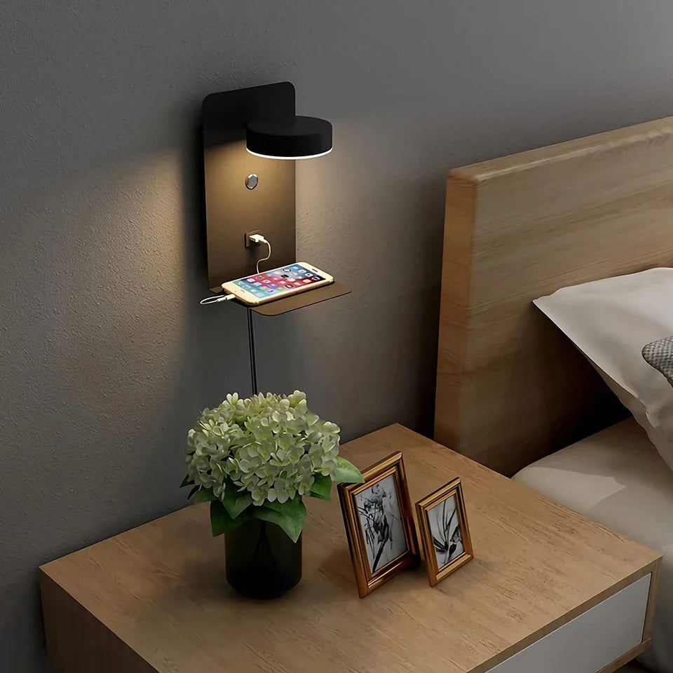 LumiDock™ – Lampe Murale Moderne avec Port de Charge USB