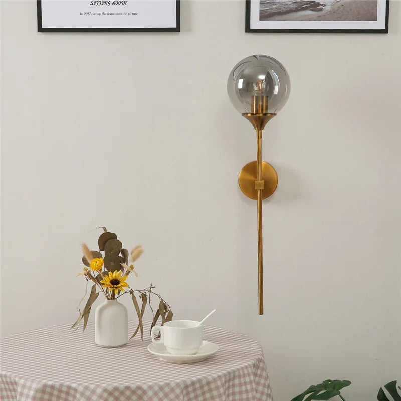 ÉlanLume™ – Applique Scandinave Élancée à LED Intégrée