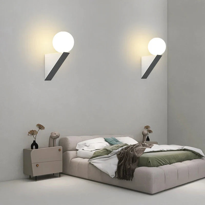 LumiOr™ – Applique Murale LED en Verre au Design Élégant