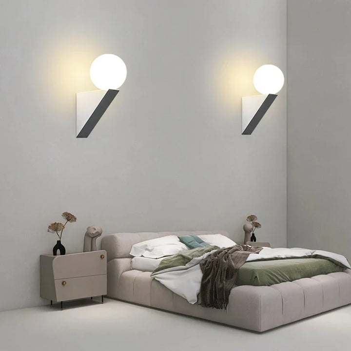 LumiOr™ – Applique Murale LED en Verre au Design Élégant