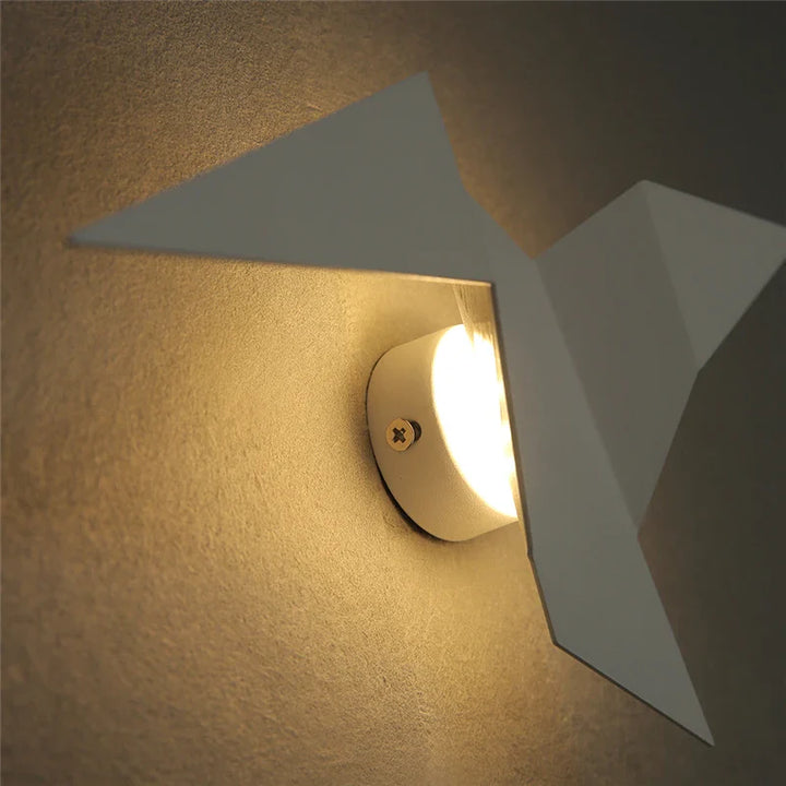 LumiOiseau™ – Applique Murale Poétique et Moderne