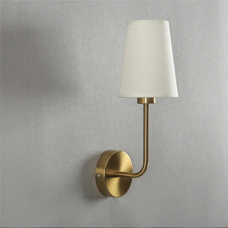 Sérénilux™ – Lampe Murale Nordique en Lin Naturel