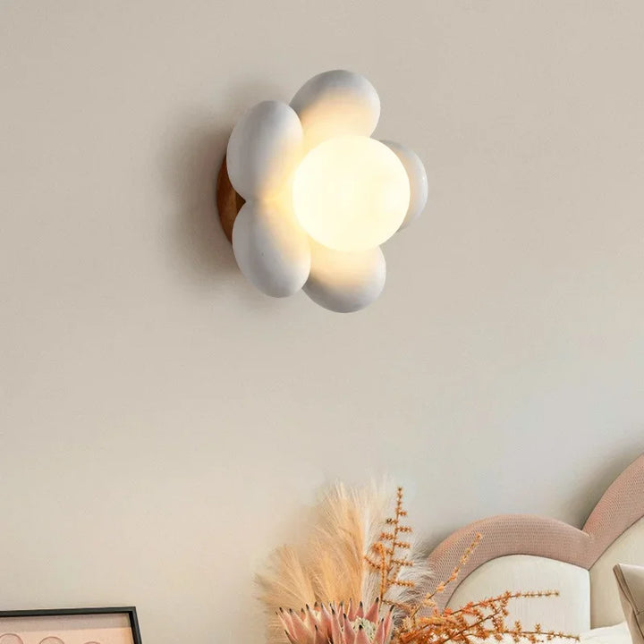 FleurLune™ – Éclairage Mural Doux en Forme de Fleur