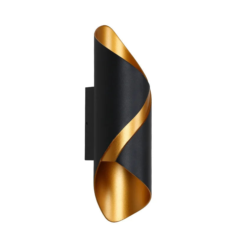 NordiSpiral™ – Éclairage Mural Scandinave en Volute Élégante