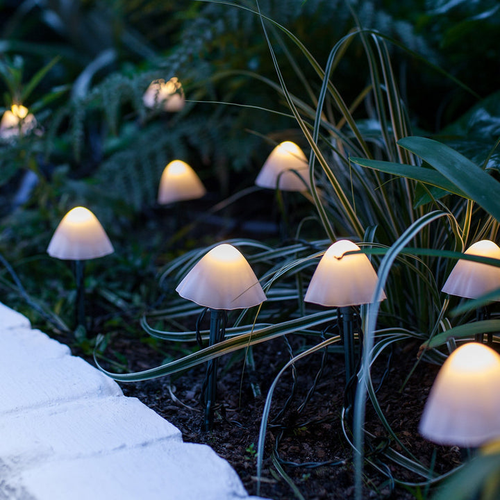Set de 12 Mini Champignons Solaires d’Extérieur