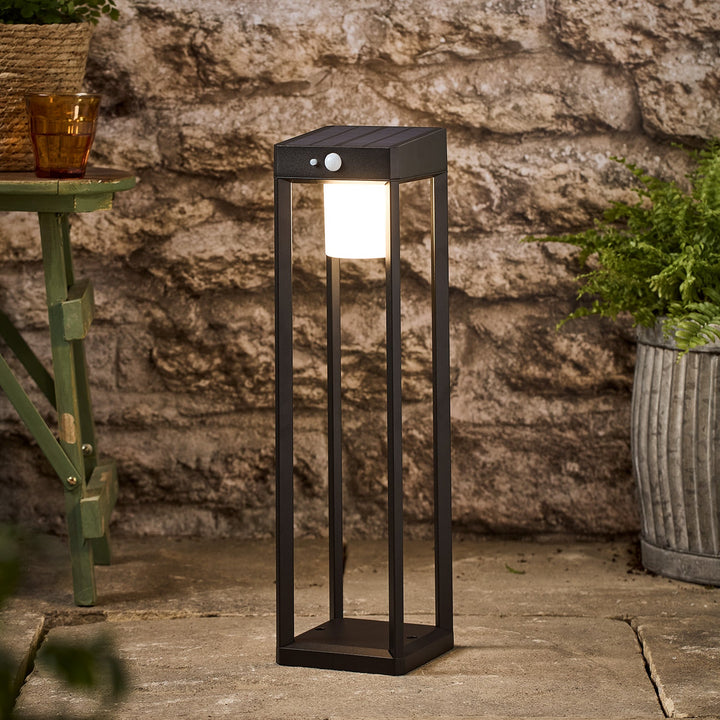 LumiMilan™ Lanterne Solaire Classique Noire