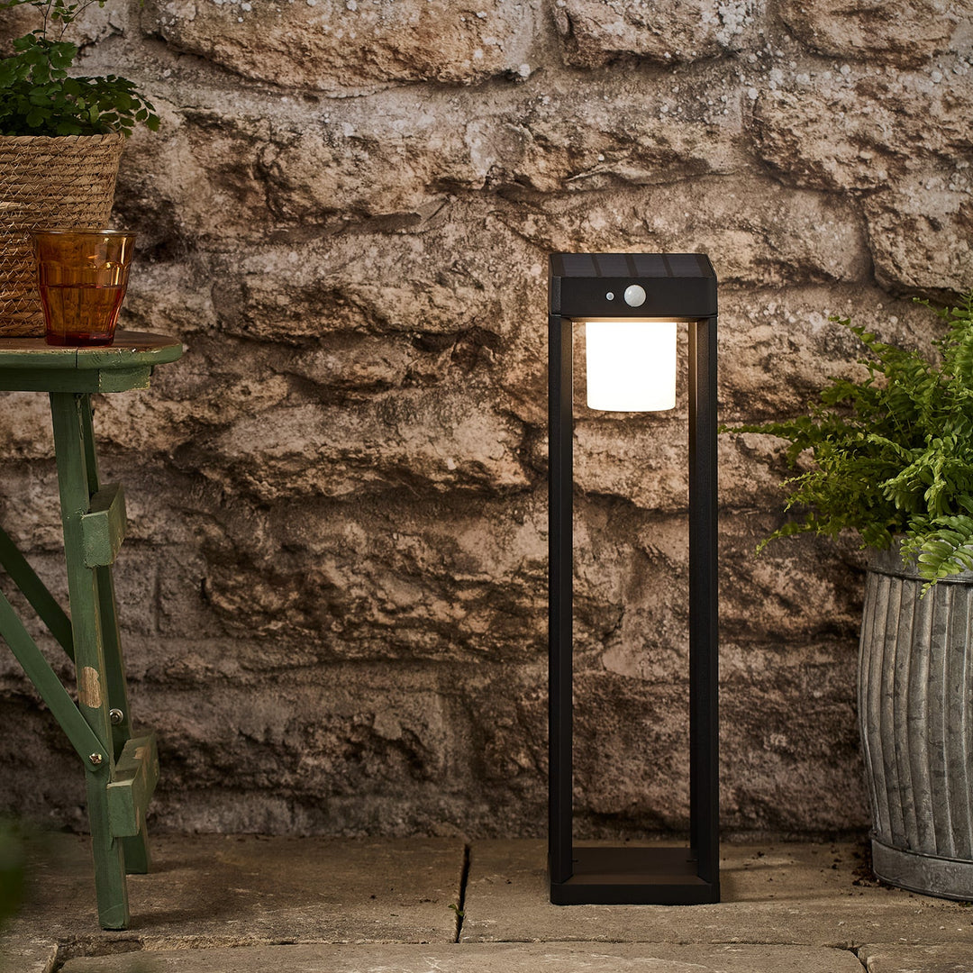 LumiMilan™ Lanterne Solaire Classique Noire