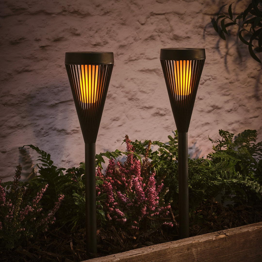 FlamTorch™ – 4 Torches Solaires à Effet Flamme Dansant