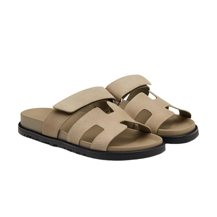 LiviaWalk™ – Style Féminin & Polyvalence Intégrée
