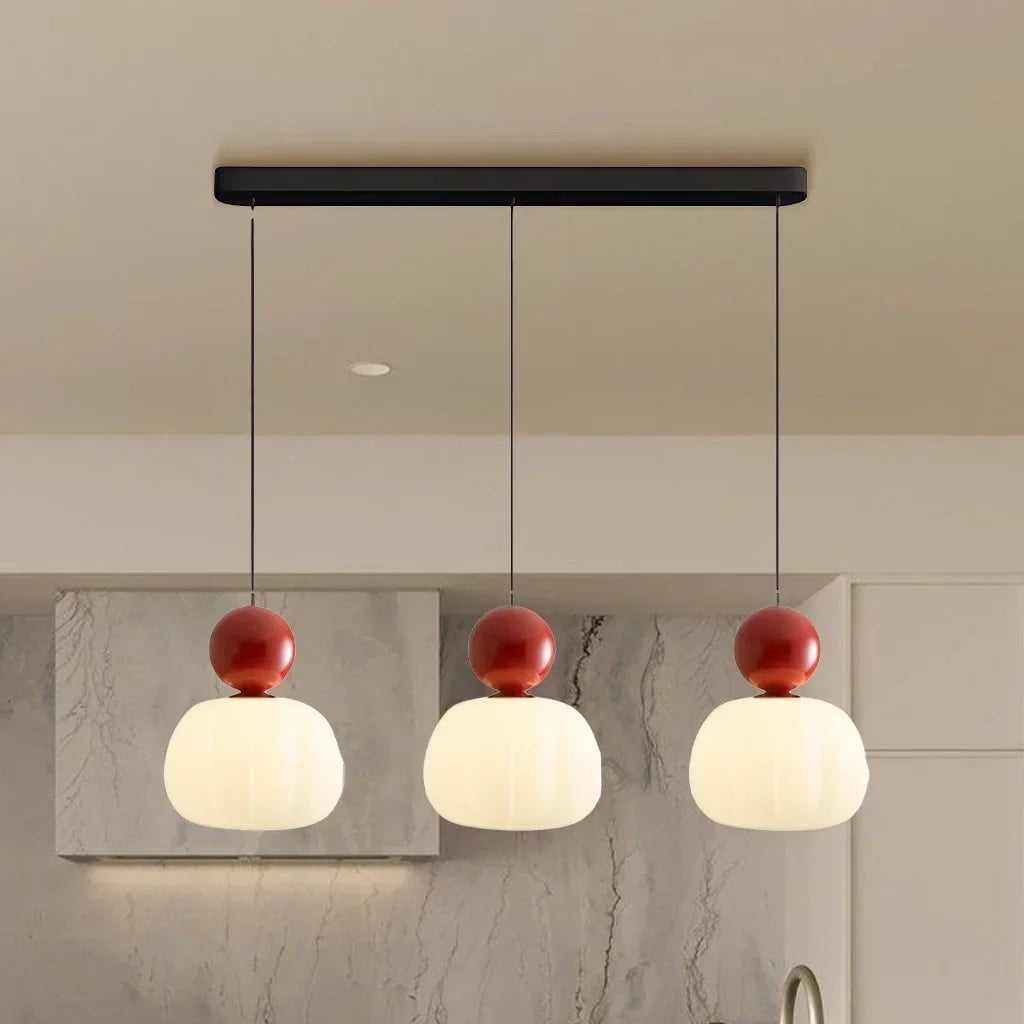 LumiCrème™ – Suspension Douce Inspirée de l’Art Déco