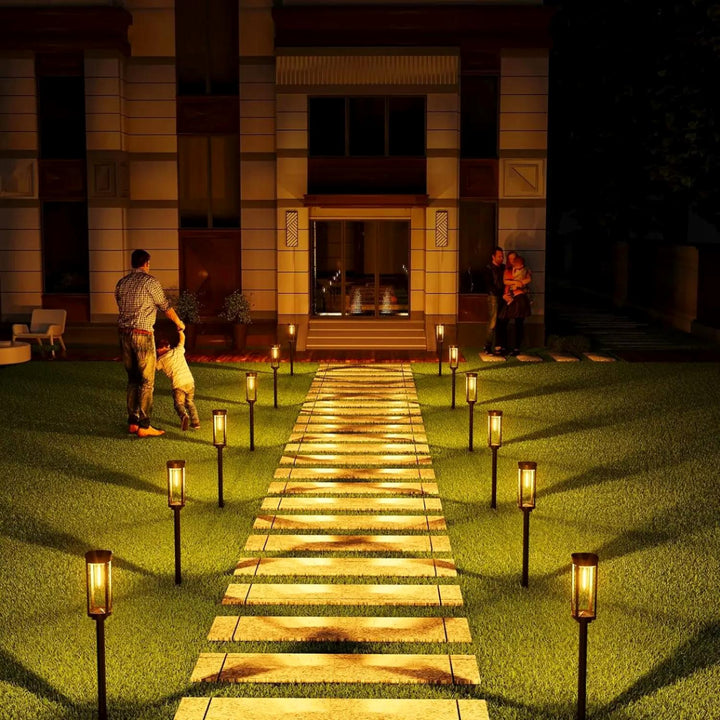 ÉclatSolaire™ – Lampe de Jardin Élégante à Énergie Solaire